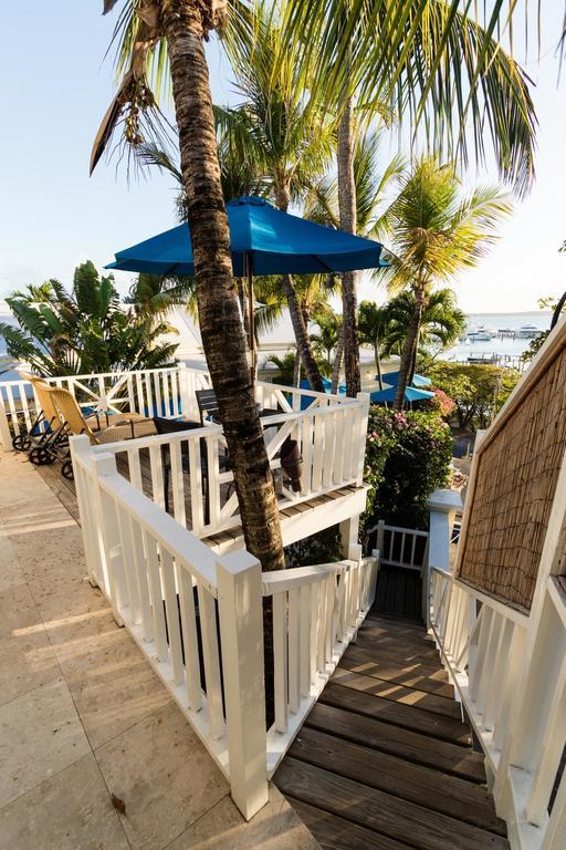 Rock House Harbour Island Hotel Dunmore Town Exterior foto